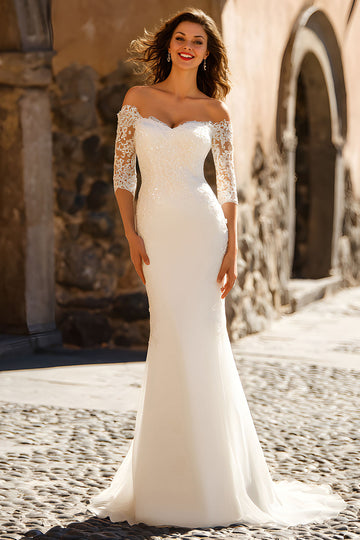 Robe de mariée sirène appliquée en dentelle blanche à épaules dénudées